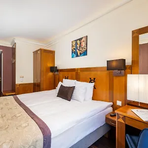 Hotel Carlton Buda Castle